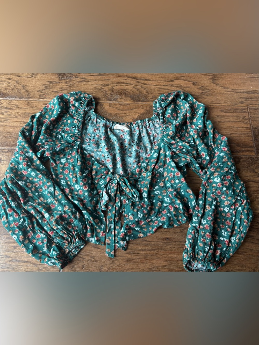 Altar'd State Teal Green Floral Tie-Front Peasant Cropped blouse